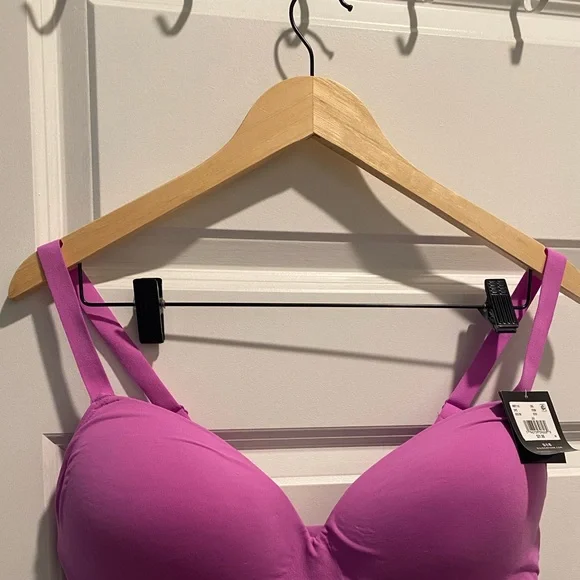 NWT Lot of 2 Hanes/Maidenform Comfort Bras, Sz. 2XL, Purple/Pink!! - Picture 3 of 13